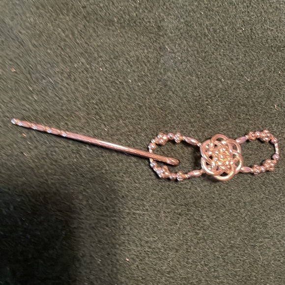 Small Lilla Rose clip - Picture 5 of 5